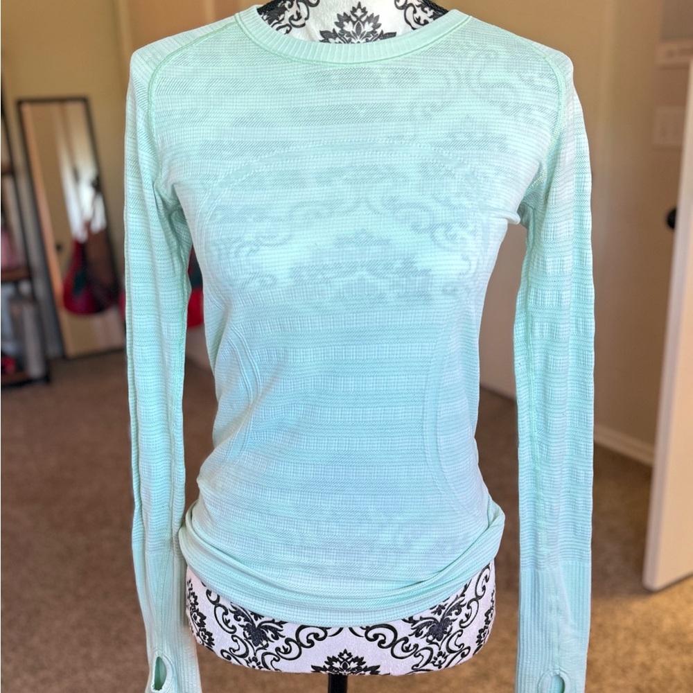 Mint green Swiftly Tech Long-Sleeve Shirt 2.0 Waist Length